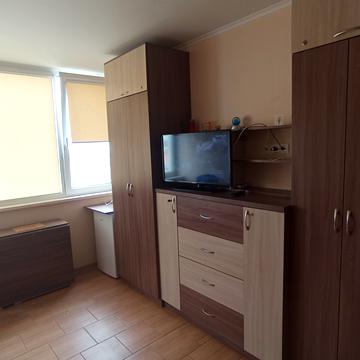 Золотий Берег бульв., 33 ц