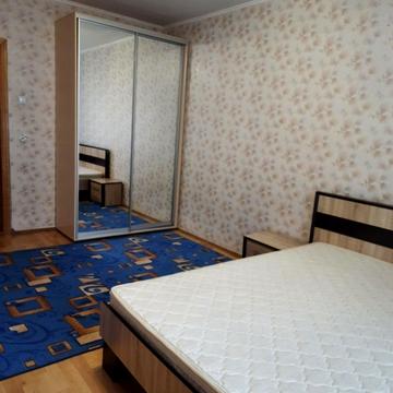 Драгоманова вул., 1-Г