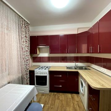 Павла Тичини просп., 1