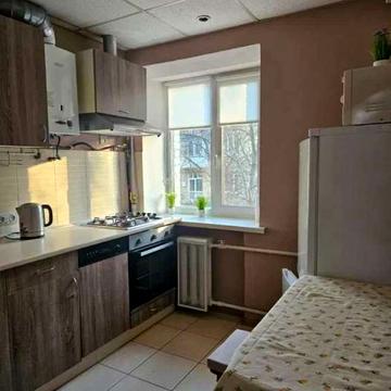 Євгена Коновальця вул. (Щорса), 29-А