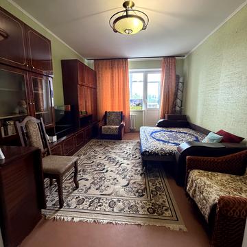Лазурна вул., 18-Б