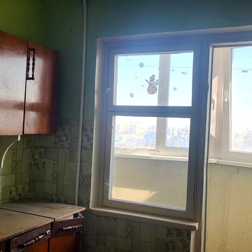 Академіка Корольова вул., 85