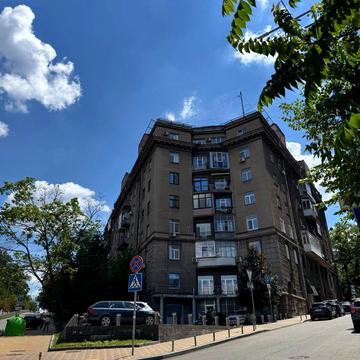 Гетьмана Павла Скоропадського вул. (Толстого), 25