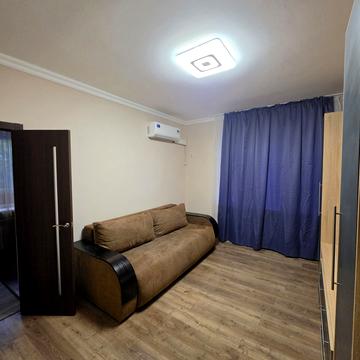 Новгород-Сіверська вул. (Новгородська), 4