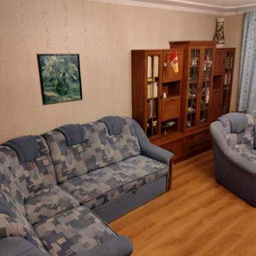 Тополина вул., 20