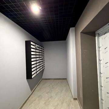 Богдана-Ігора Антонича вул., 5
