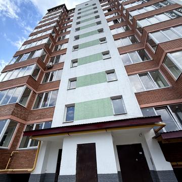 Богдана-Ігора Антонича вул., 5