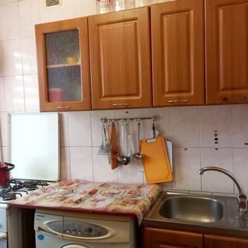 Нескорених вул. (Героїв Праці), 52а