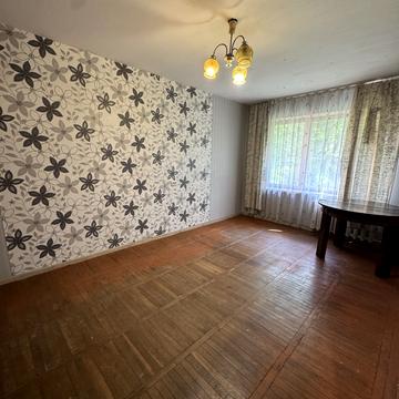 Романа Шухевича вул., 20