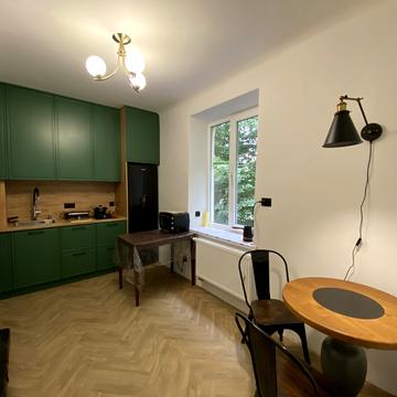 Зелена вул., 140