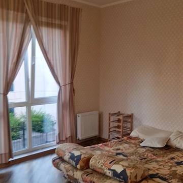 Метрологічна вул., 21