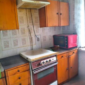 Академіка Корольова вул., 98/1