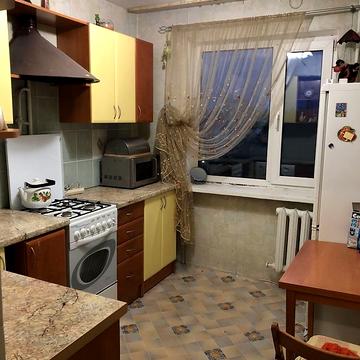 Вацлава Гавела бульв. (Івана Лепсе), 44