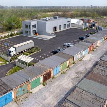 Магістральна вул., 17/б