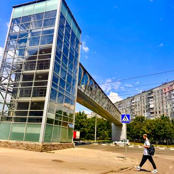 Аерокосмічний просп. (Гагаріна), 44