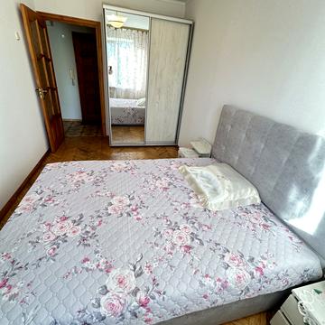 Дарницький бульв., 7