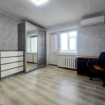 Велика Набережна вул. (50-річчя СРСР), 47