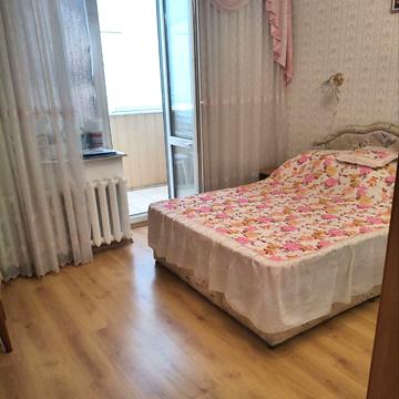 Тополина вул., 20