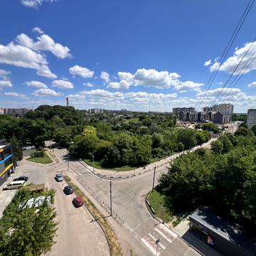 Олександра Клосовського вул., 10