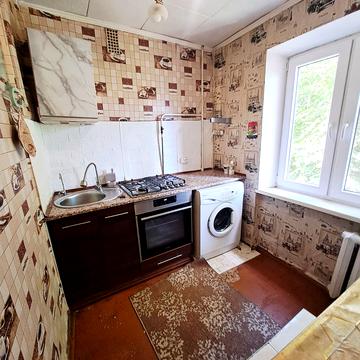 Університетський просп. (Гагаріна), 72