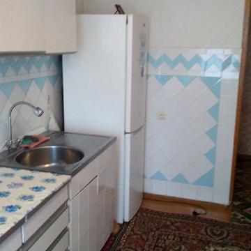 Перемоги вул., 30