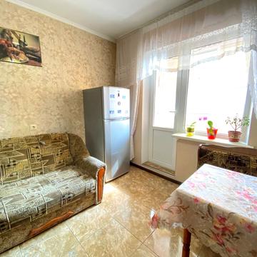 Вишняківська вул., 3