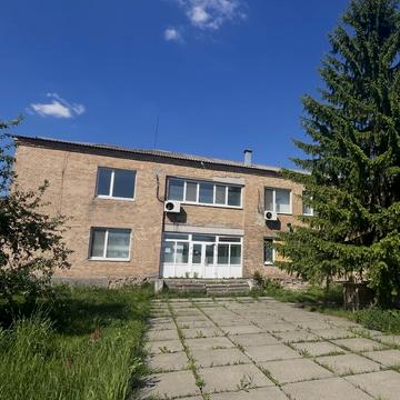 Завокзальна вул., 27