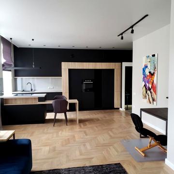 Мироносицька вул., 6