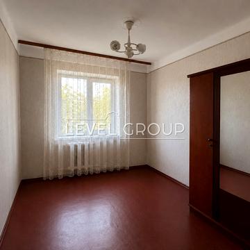 Амвросія Бучми бульв., 4