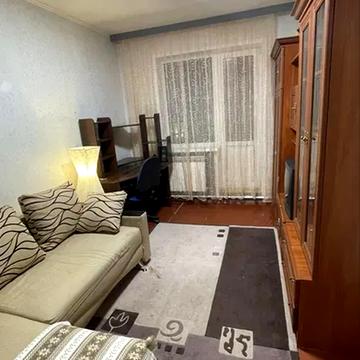 Володимира Івасюка просп. (Героїв Сталінграду), 42