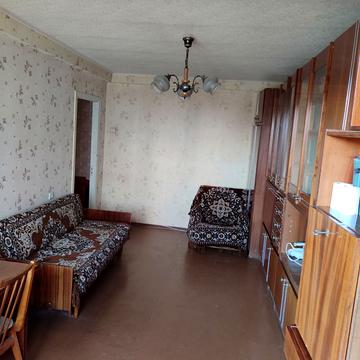 Академіка Булаховського вул., 32