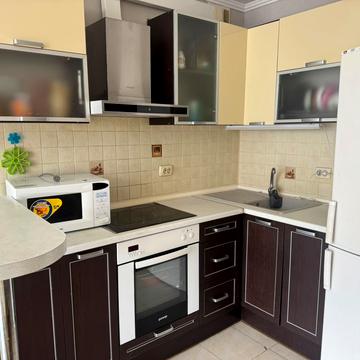 Юлії Здановської вул. (Ломоносова), 60-А