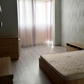 Драгоманова вул., 2-Б