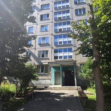 Леся Курбаса просп., 9