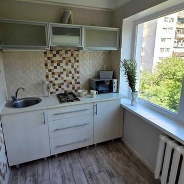 Голосіївський просп. (40-річчя Жовтня), 89