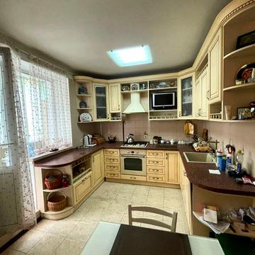 Заливна вул., 5/1