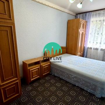 Незалежності вул., 99