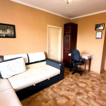 Паркова вул., 18