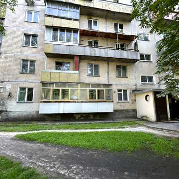 Леся Курбаса просп., 15
