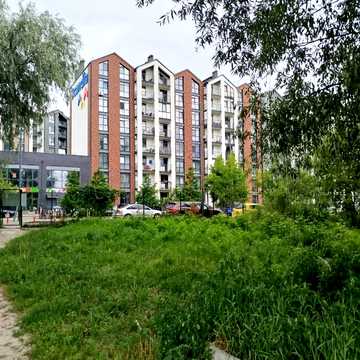 Героїв Крут вул., 6