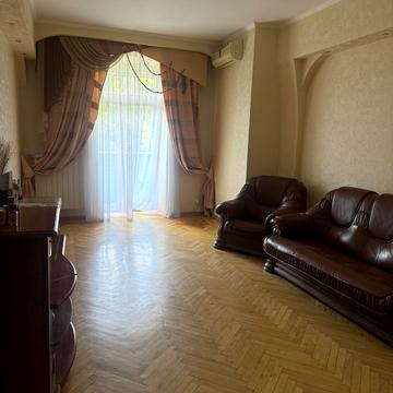Героїв Харкова просп. (Московський), 96а