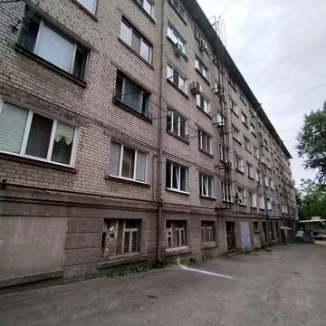 Камянська вул., 34