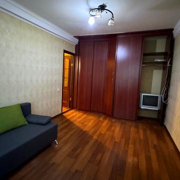 Незалежності бульв. (50 років Жовтня), 3-А