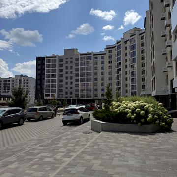 Сумгаїтська вул., (Будинок)