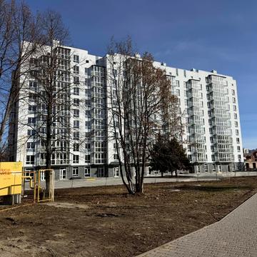 Героїв України вул. (Героїв Сталінграду), 6А