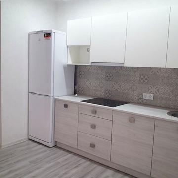 Драгоманова вул., 8