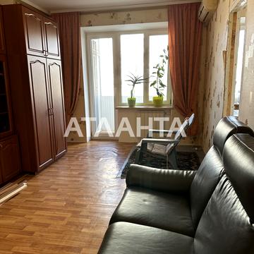 Базарна вул., 32