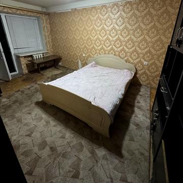 Празька вул., 3