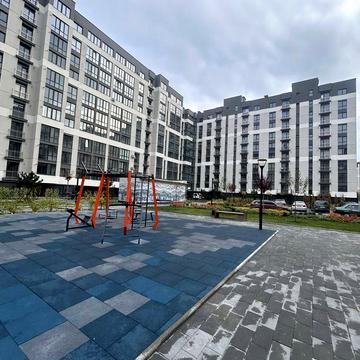 Олександра Довженка вул., (Будинок 11)