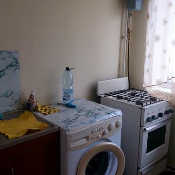 Богуна вул., 2/1